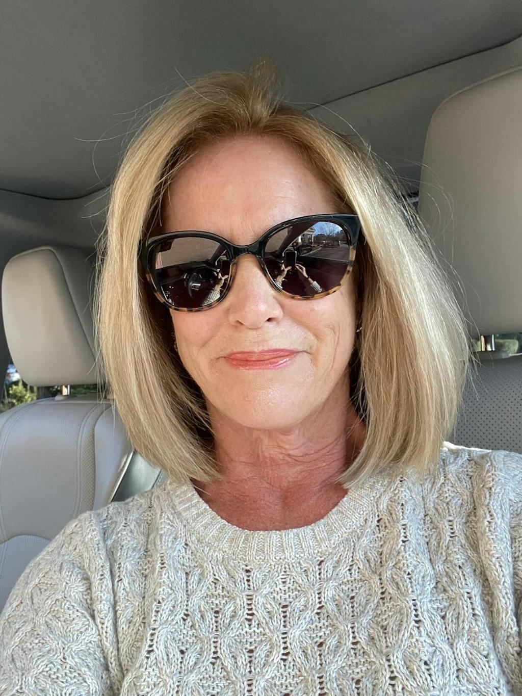 Sandra R.